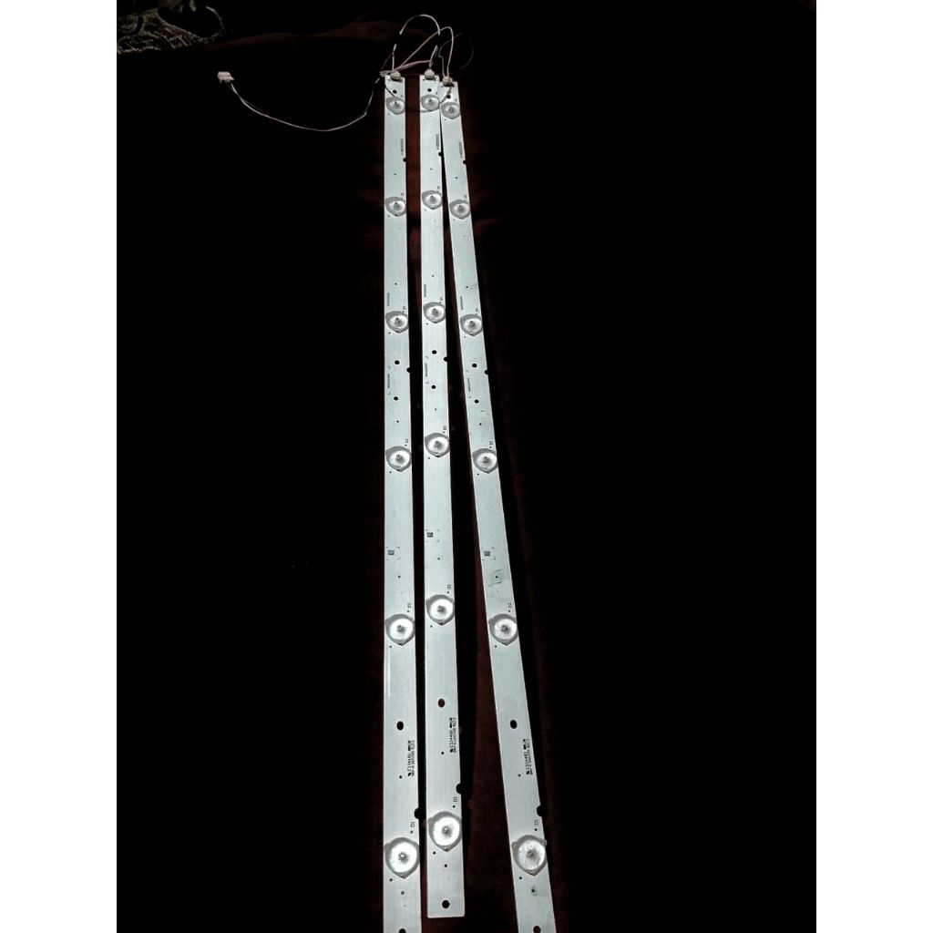 BACKLIGHT TV  SHARP LC32LE2651 ASLI CABUTAN ORIGINAL NO SERVICE