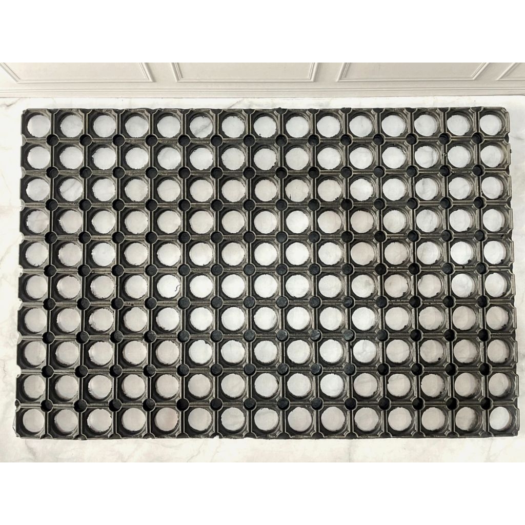 KESET KARET LUBANG UK 58x39 / KESET KAKI LUBANG/ KESET RING MAT KAMAR MANDI