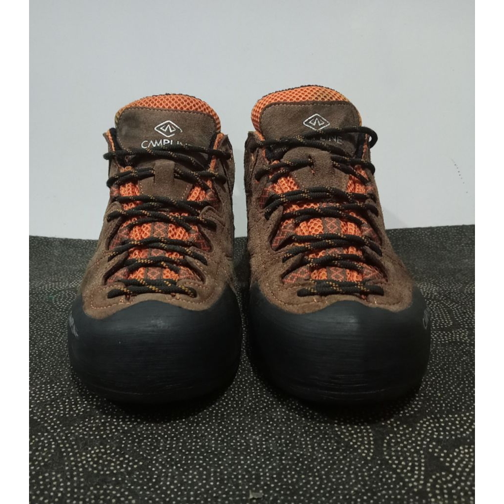 sepatu outdoor second CAMPLINE
