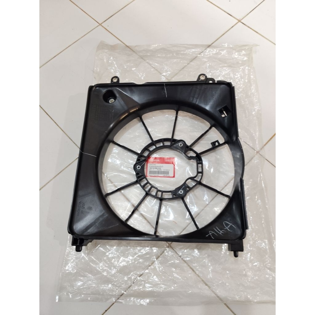 shroud fan rumah kipas radiator honda jazz ge8 city freed brio 2008 2009 2010 2011 2012 2013 ori