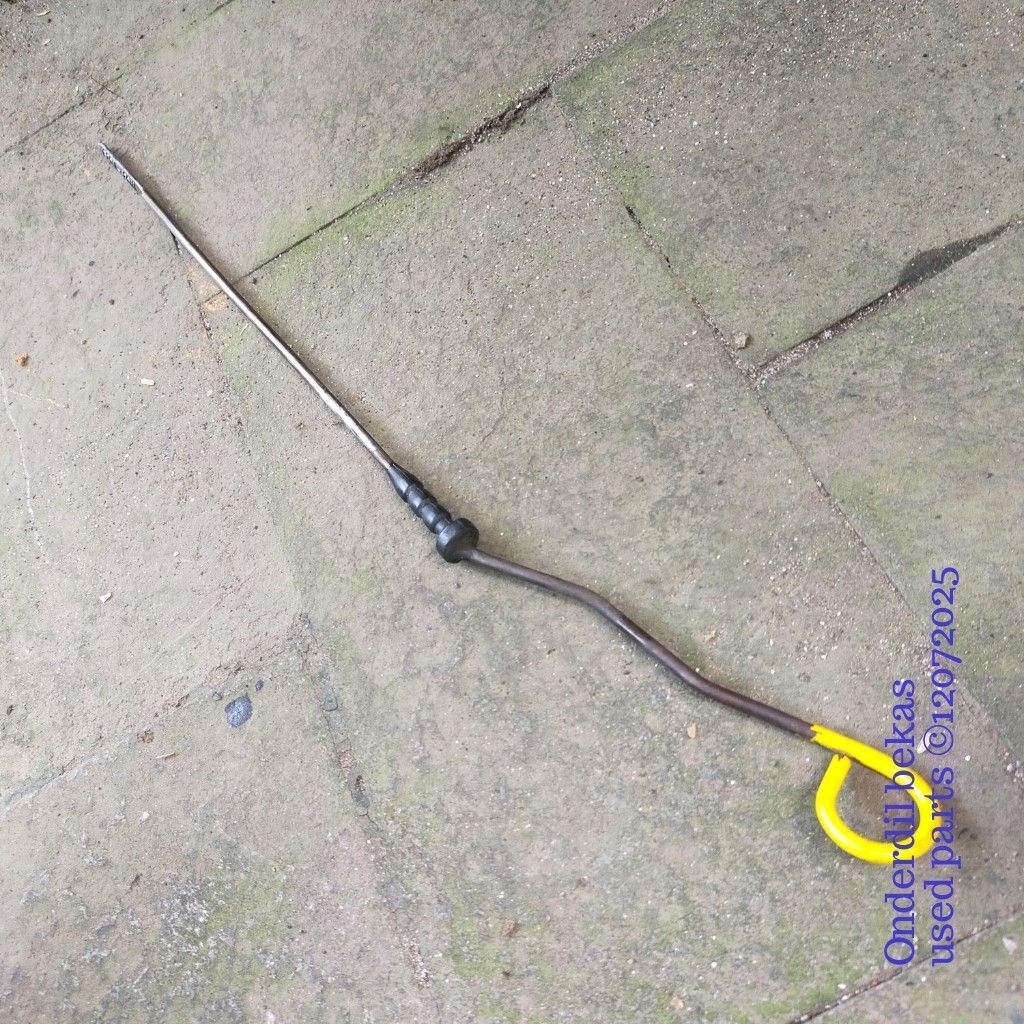 stik dipstick oli Toyota kijang grand 1995