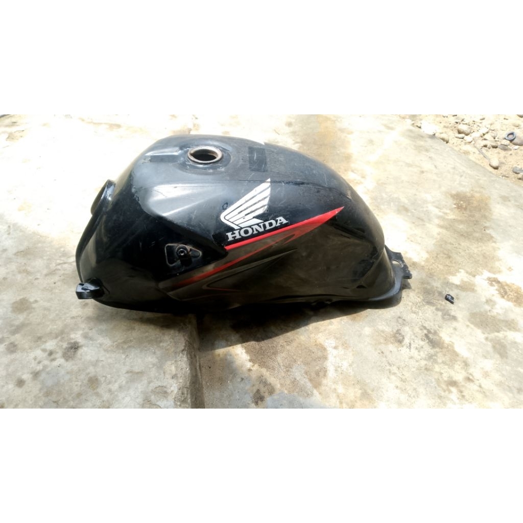 TangkiHondaTigerRevoOriginalCopotan