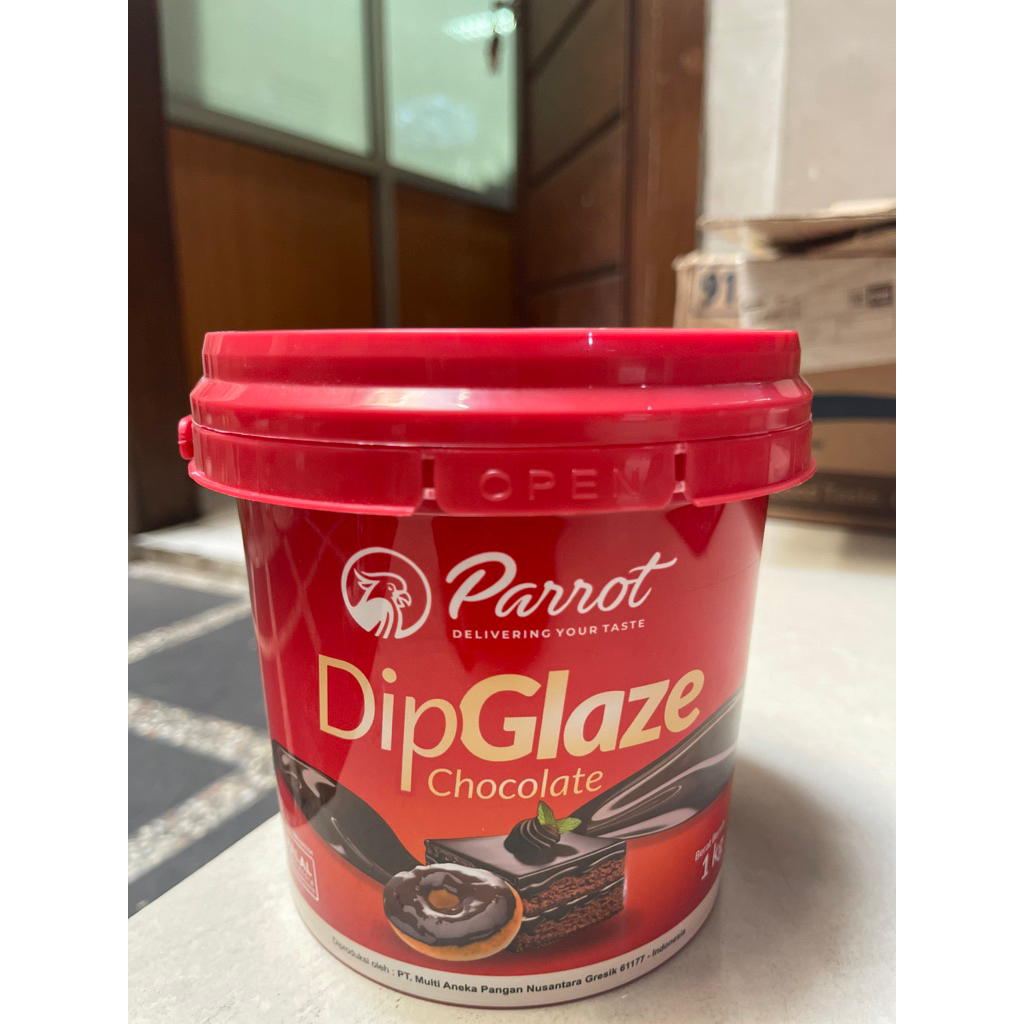 

PARROT DIP GLAZE COKLAT