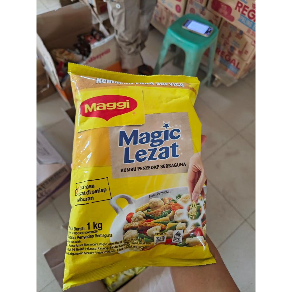 

Maggi Magic Lezat 1kg - Bumbu Penyedap Serbaguna Rasa Lezat Maksimal
