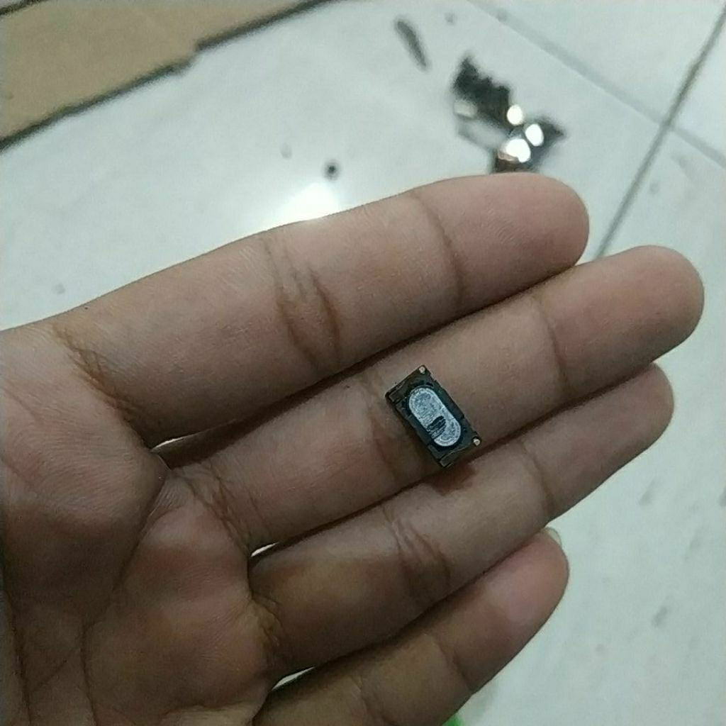 speaker bekas Smartfren Andromax 4G model A16C3H