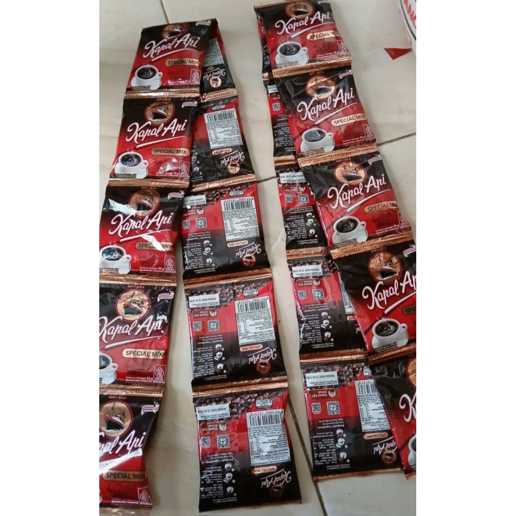 

kapal api special mix 23gram 1 renceng