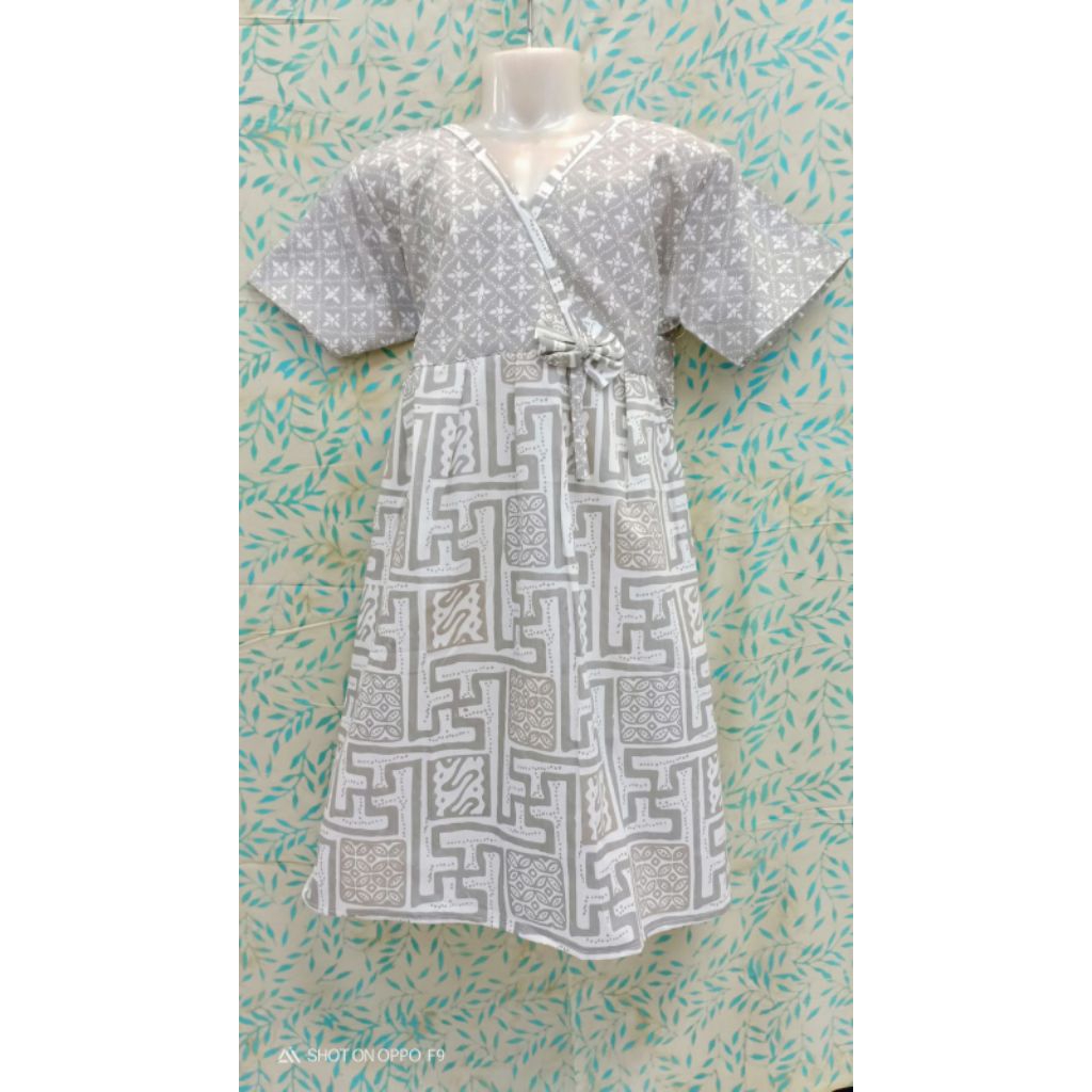 Bakul Batik, Dress batik anak