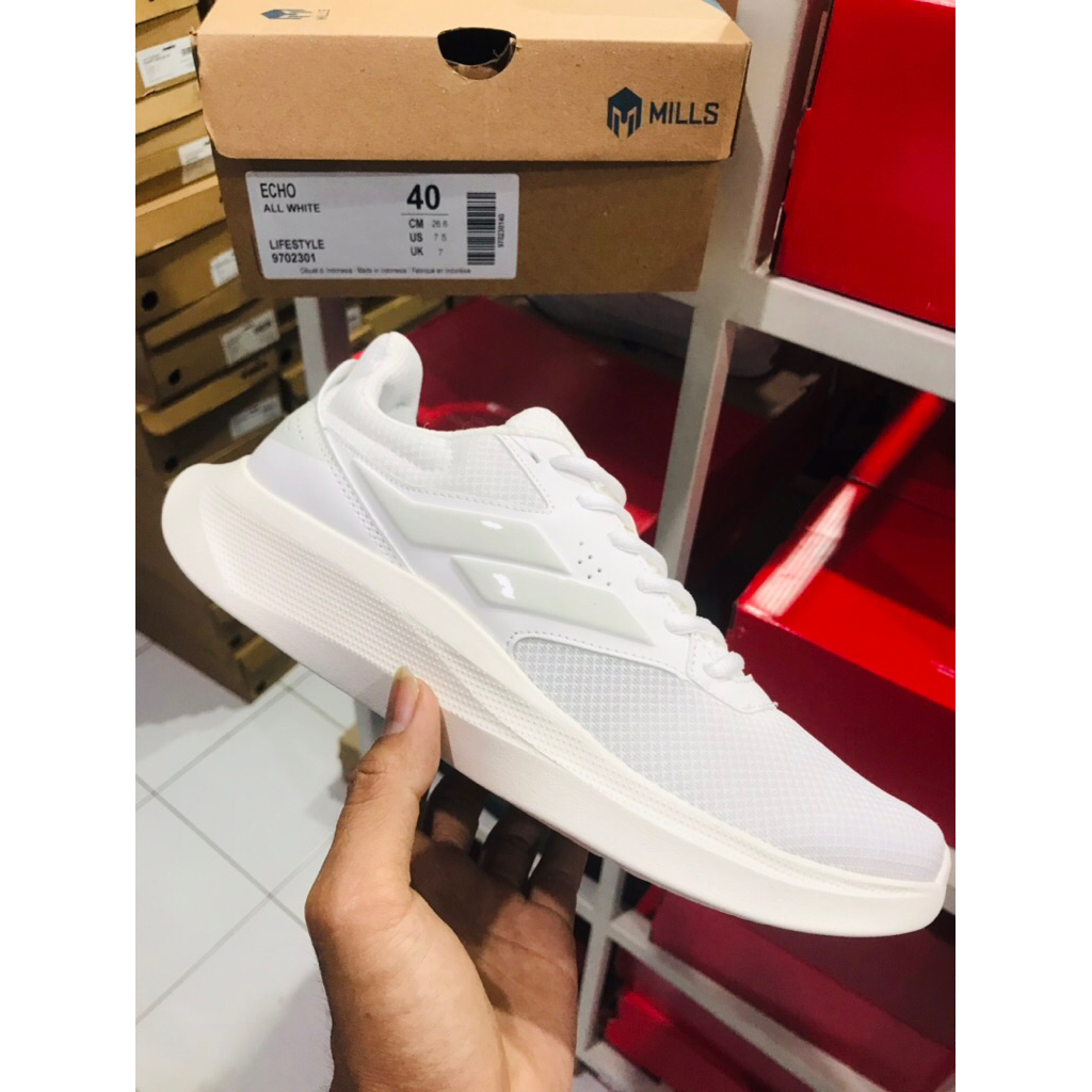BIG SALE MILLS CHO ORIGINAL SEPATU PRIA/PUTIH/RUNNING/LARI/SNEAKERS