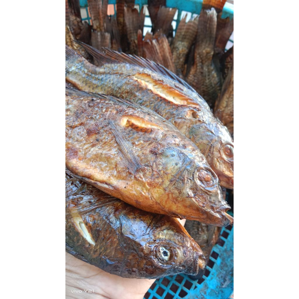 

ikan nila asap 500gram isi 3-4#ikan asap asli pesisir