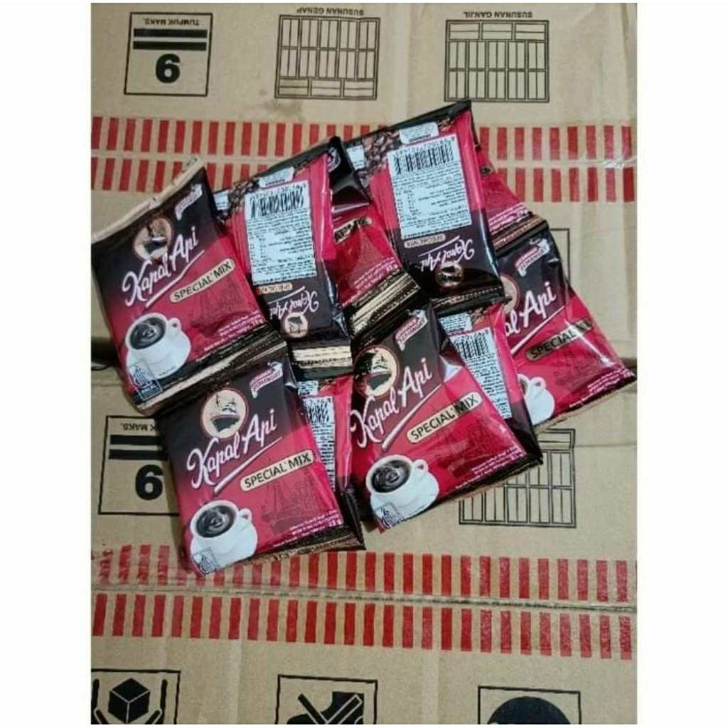 

Kopi Kapal Api spesial Mix Renceng isi 10 pcs