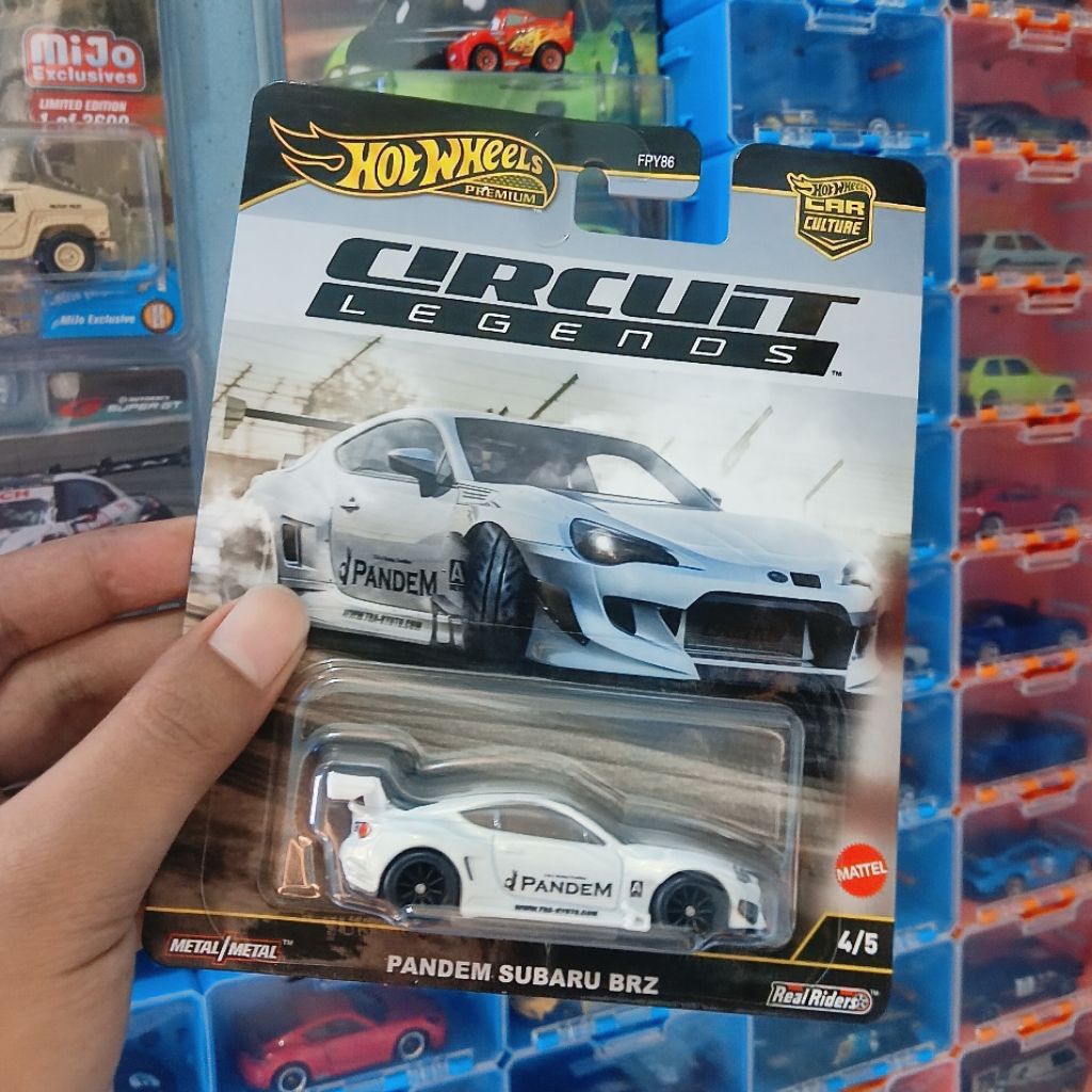 Hot Wheels Premium Pandem Subaru BRZ Circuit Legends