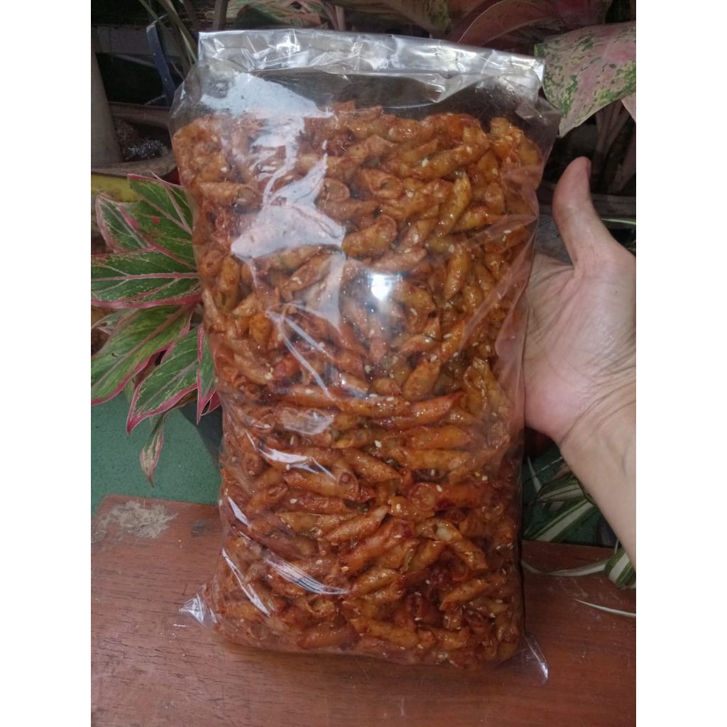 

Kaciput, Pangsit isi kacang