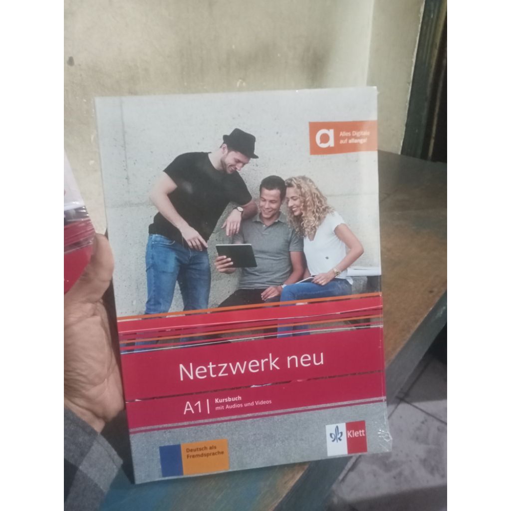 buku belajar bahasa Jerman netzwerk A1 kursbuch full colour