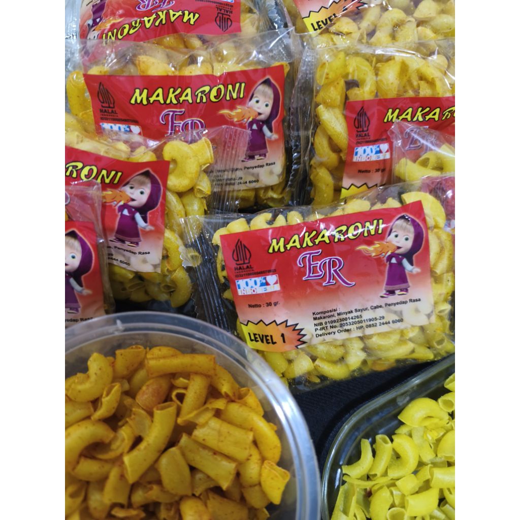 

Makaroni er marsha level pedas kriuk gurih nampol isi 12 pcs level mulai dari 0-5