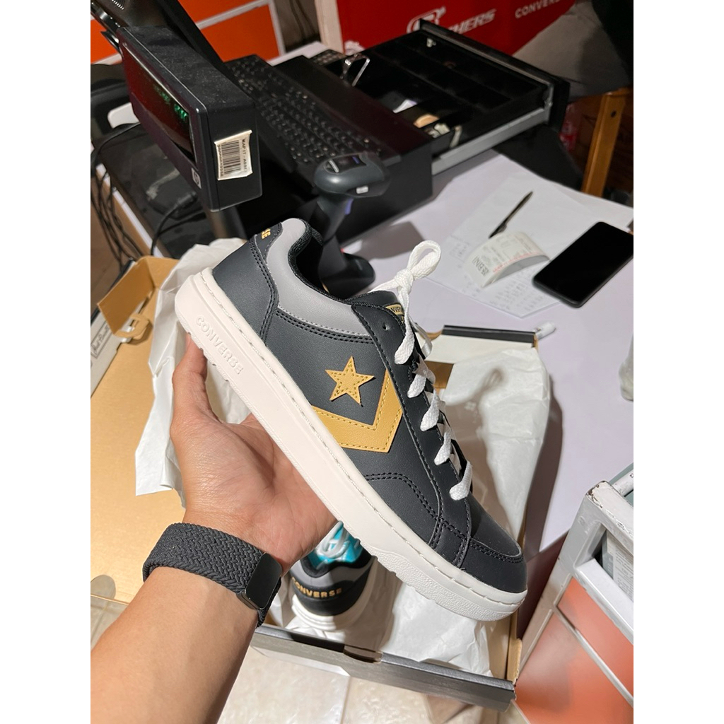 CONV*RSE PRO BLAZE V2 OX-BLACK