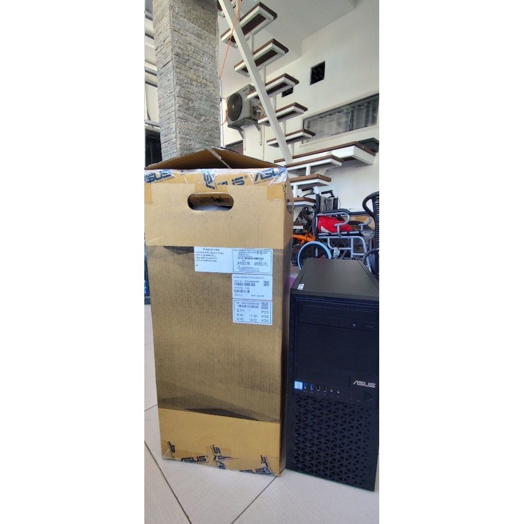 PC server ASUS TS100 E11-PI4 | Xeon E-2324G 16GB 1TB HDD DVDRW