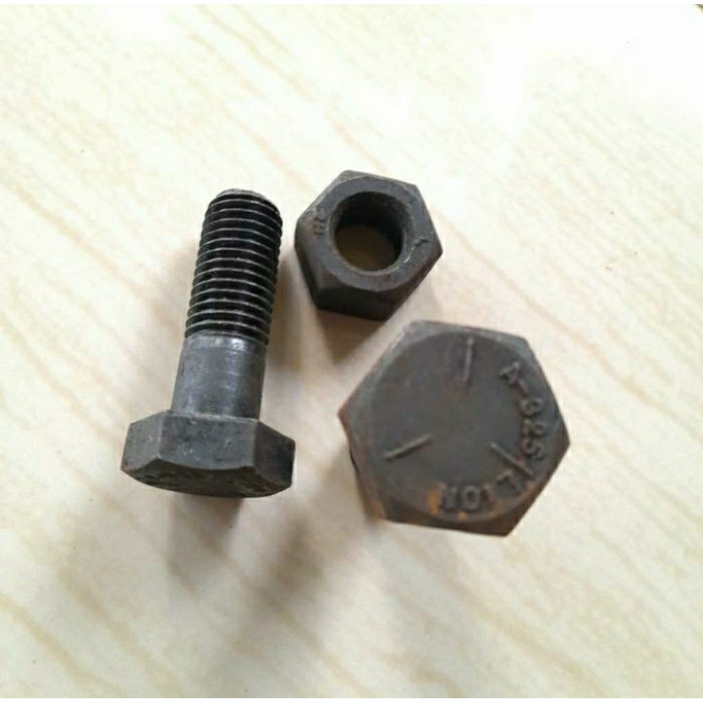 Baut mur baja A325 19×80 / Baut baja hitam + ring