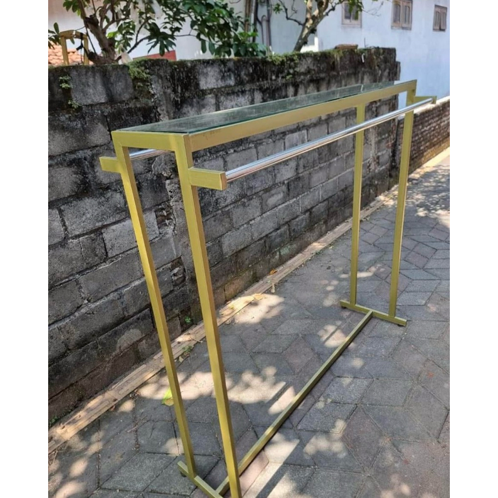 rak gantung display baju