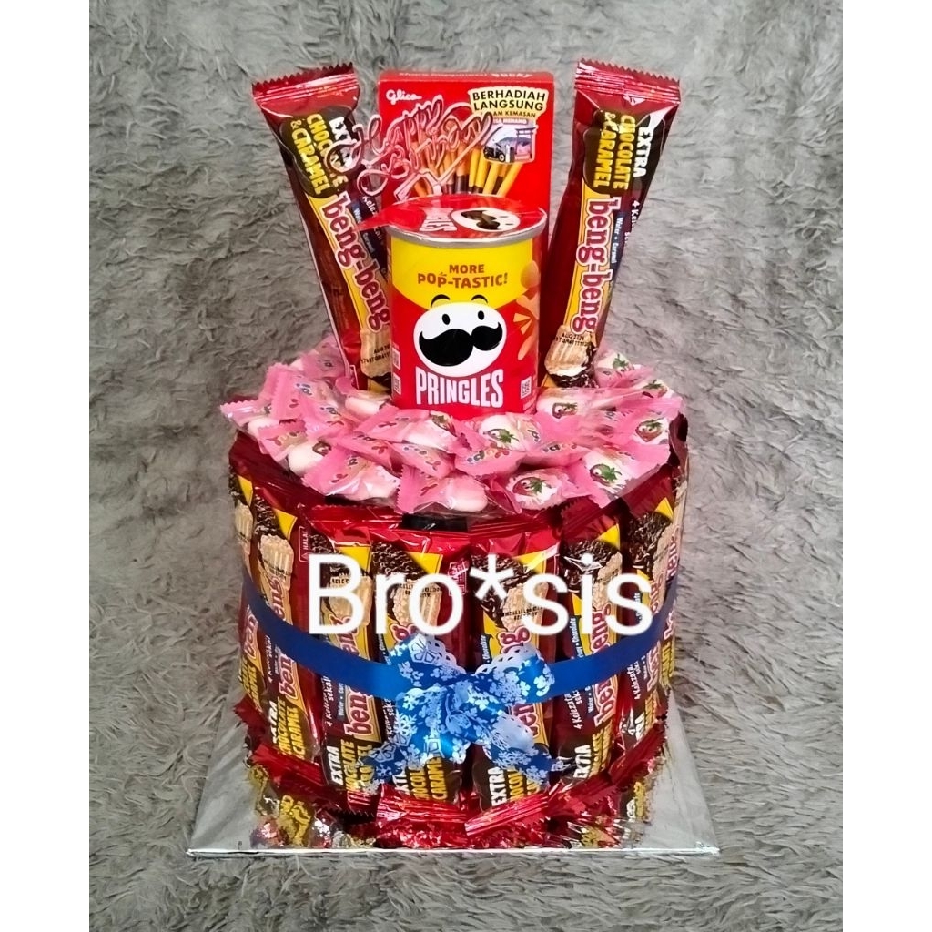 

kue ulang tahun snack / kue ultah snack /Graduation Snack/snack wisuda