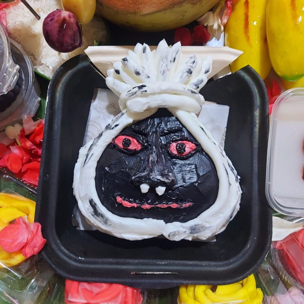 

bento cake horor setan dll mini tart kue ulang tahun