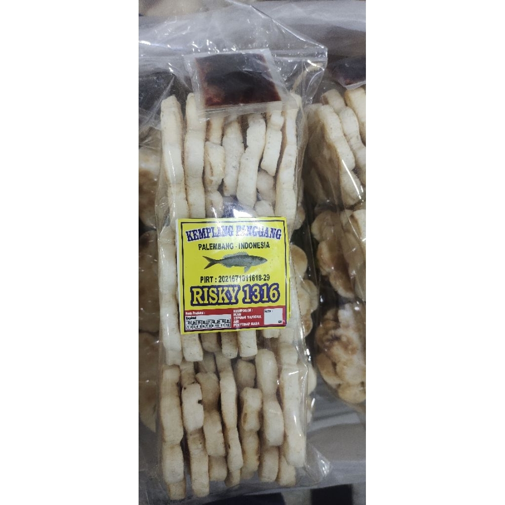 KEMPLANG IKAN pempek Lala 26 ilir palembang