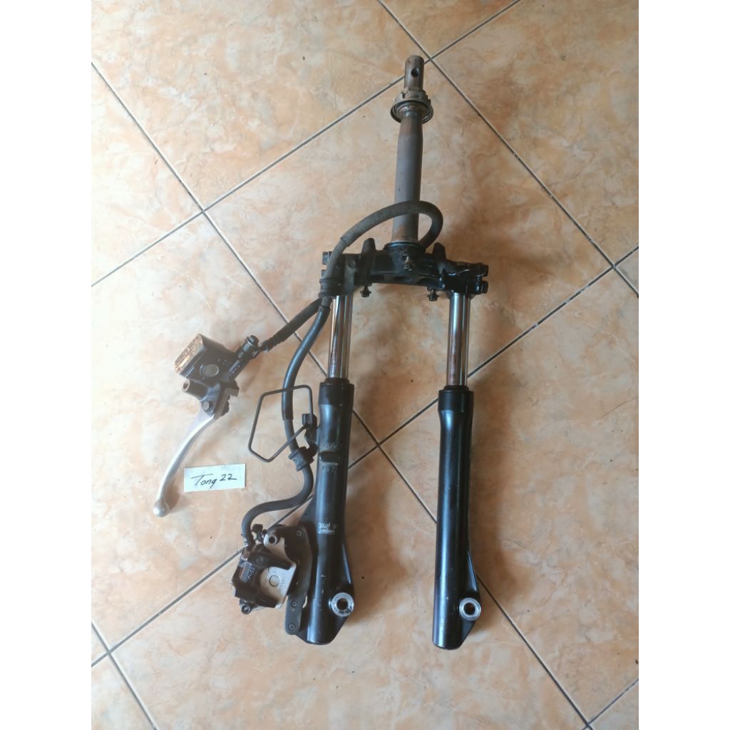 shock cakram depan Honda beat karbu original.