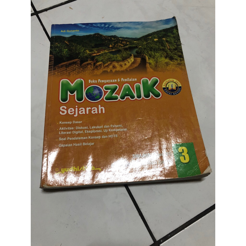 buku mozaik sejarah kelas 12