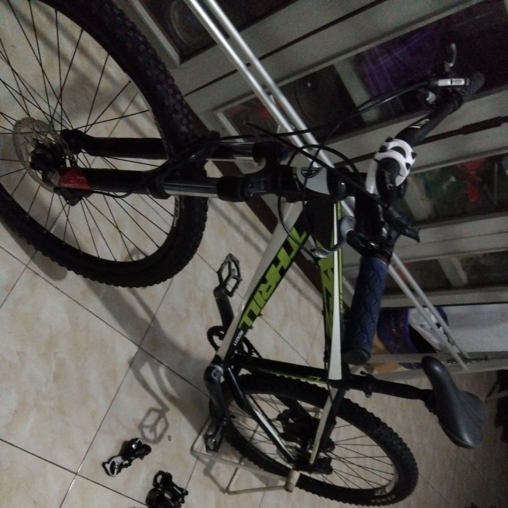 sepeda thrill xc02 pro