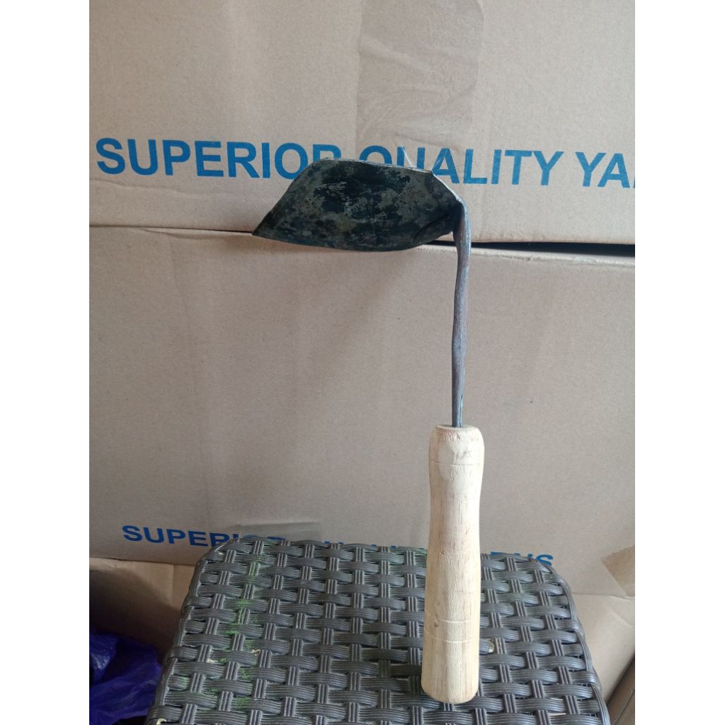 WAngkil gatul miring pembersih rumput liar