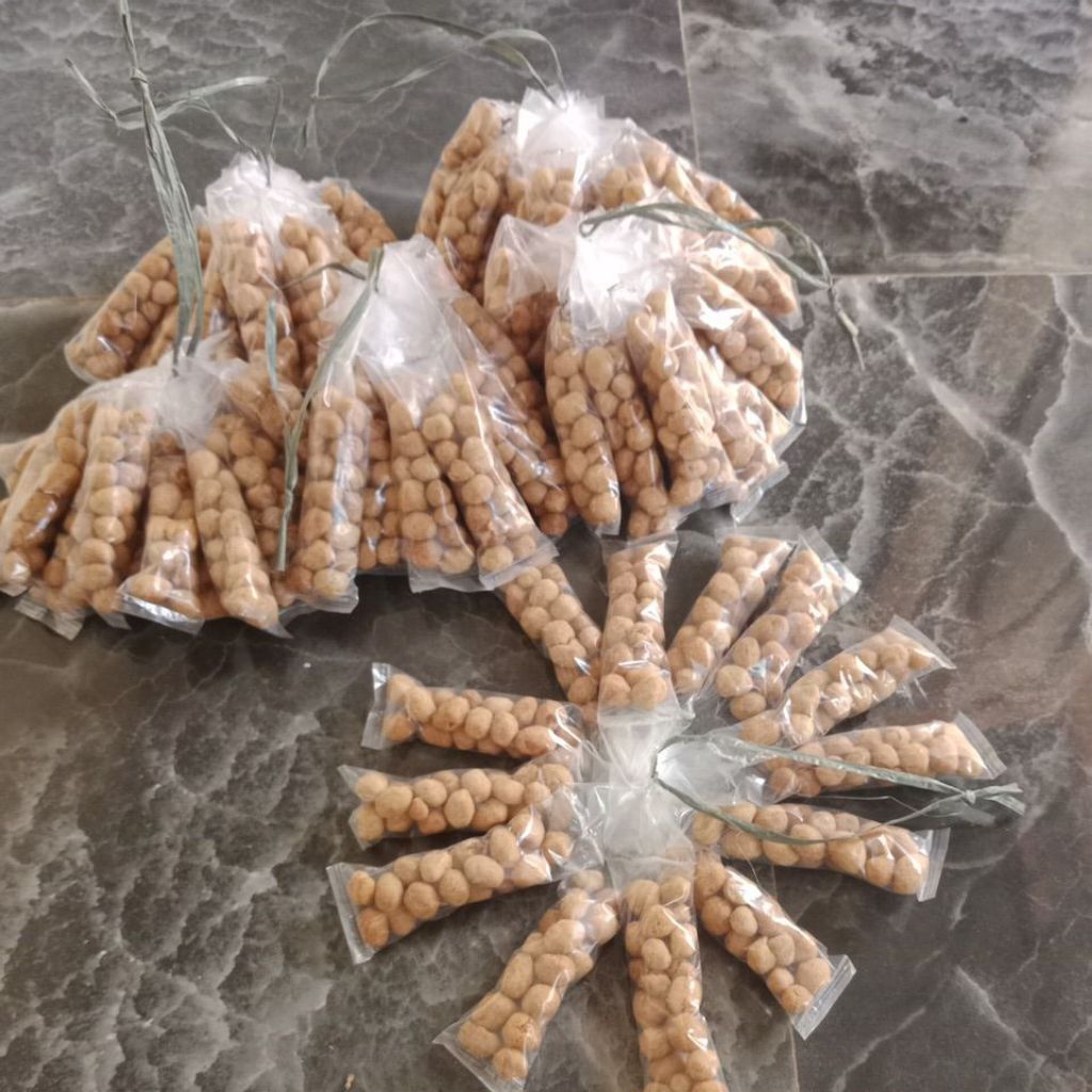 

kacang telur renceng