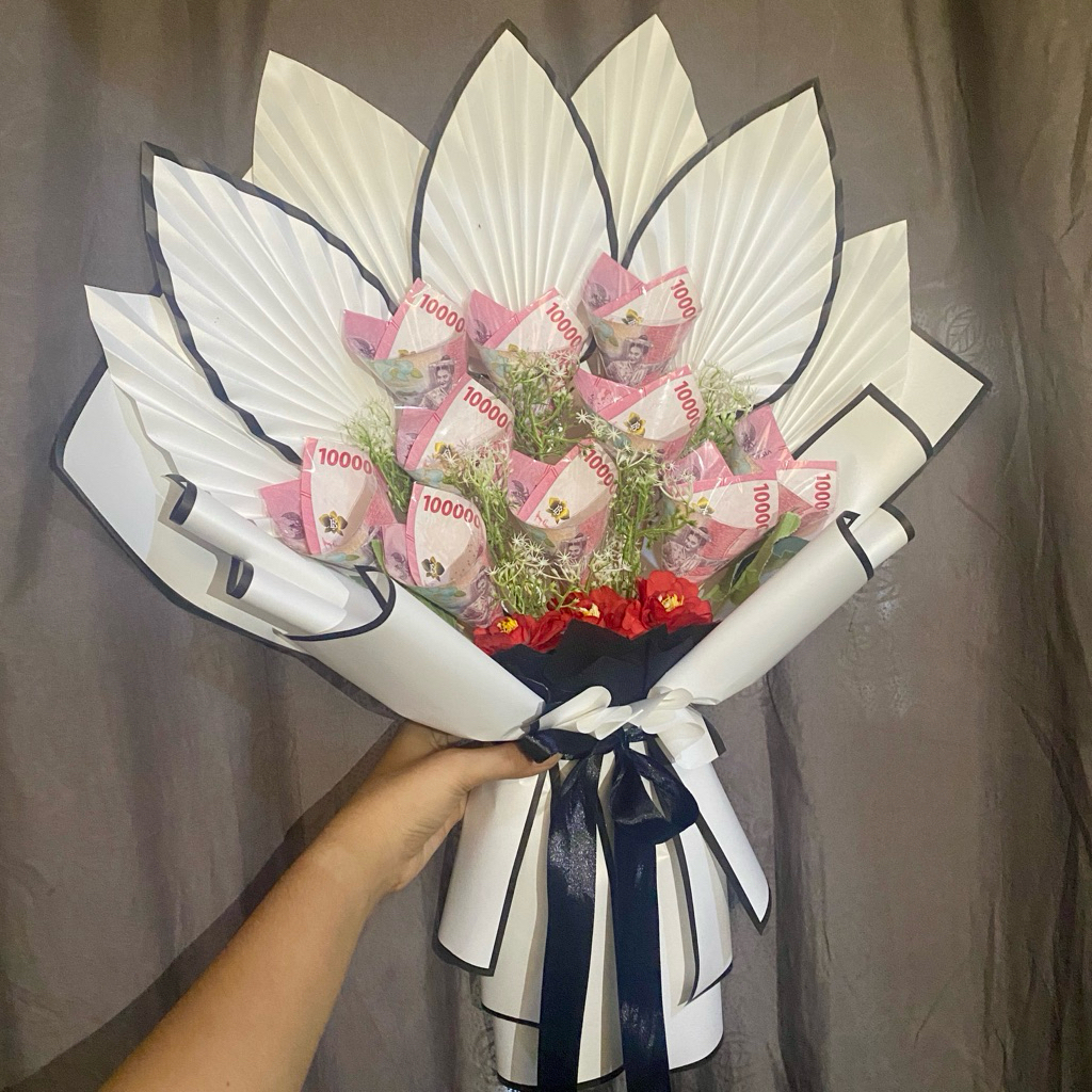 Bucket Wisuda Uang Snack Anniversary Kado Hampers