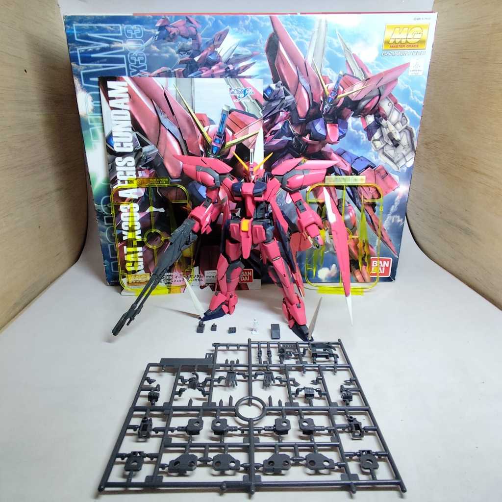 Bandai MG Aegis / Gundam 1/100 2nd Sudah Dirakit M226