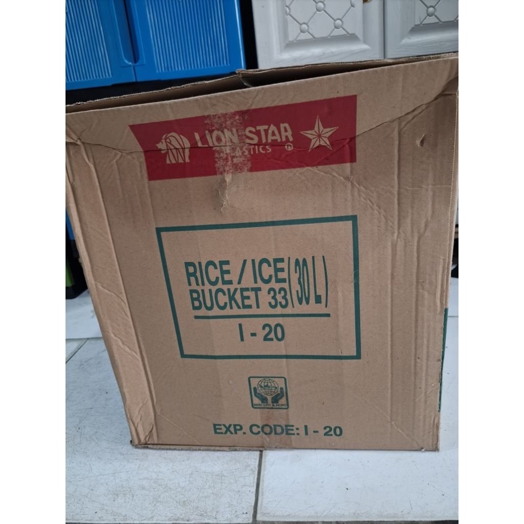 BOS NASI LION STAR 30L ( tahan panas dan dingin )
