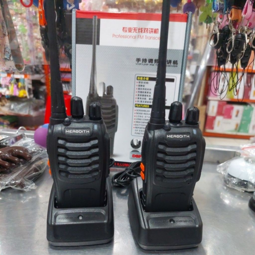 HT Handy Talky  MERODITH-888S Radio Komunikasi Uhf Walky Talky 2 units Walkie