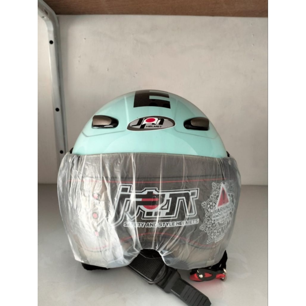 helm JPN momo
