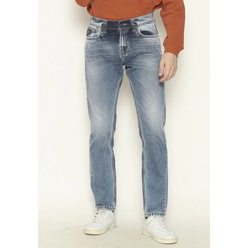 Lois Celana Jeans Slim Fit CFL104E