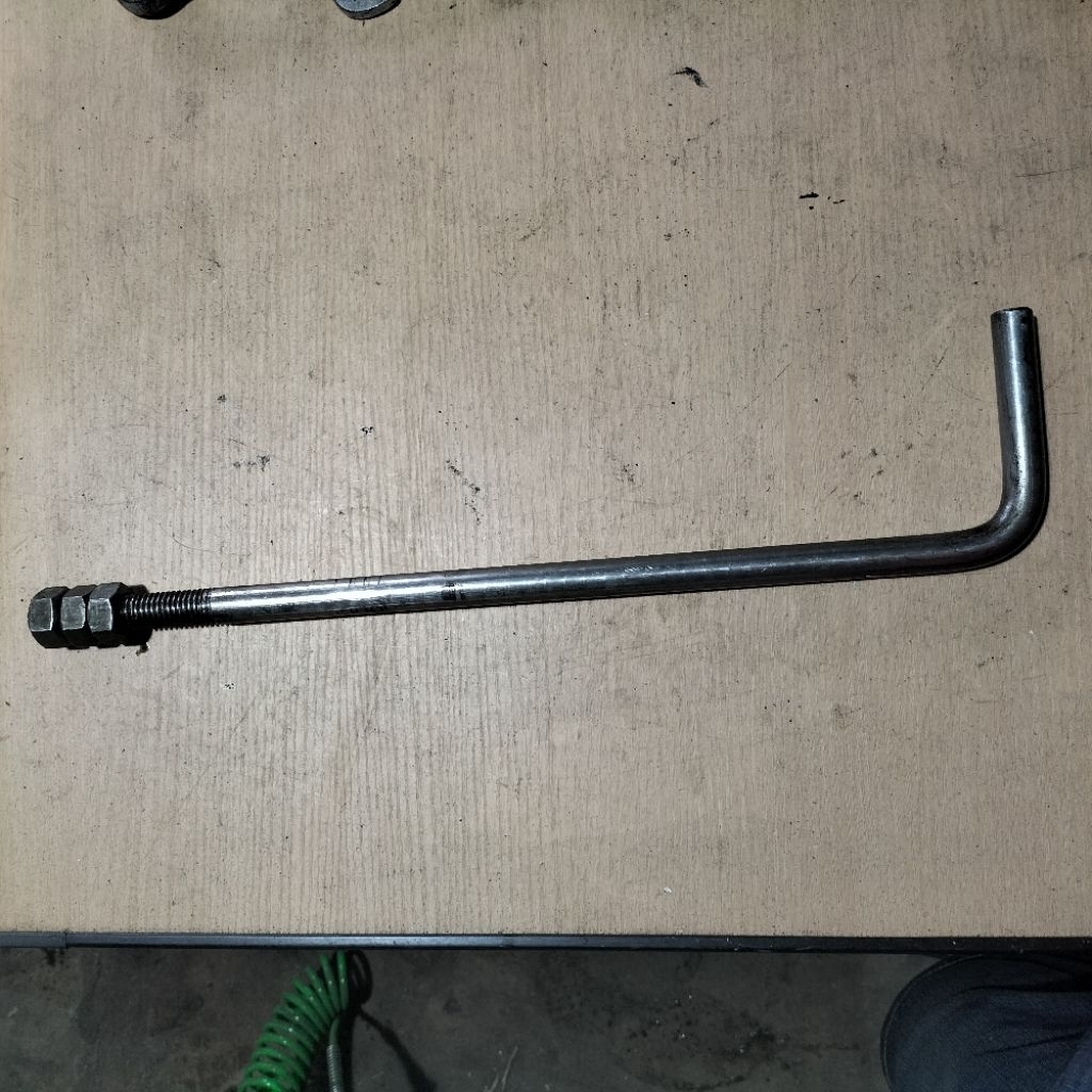 Baut angkur ST41  M22 x 70 cm