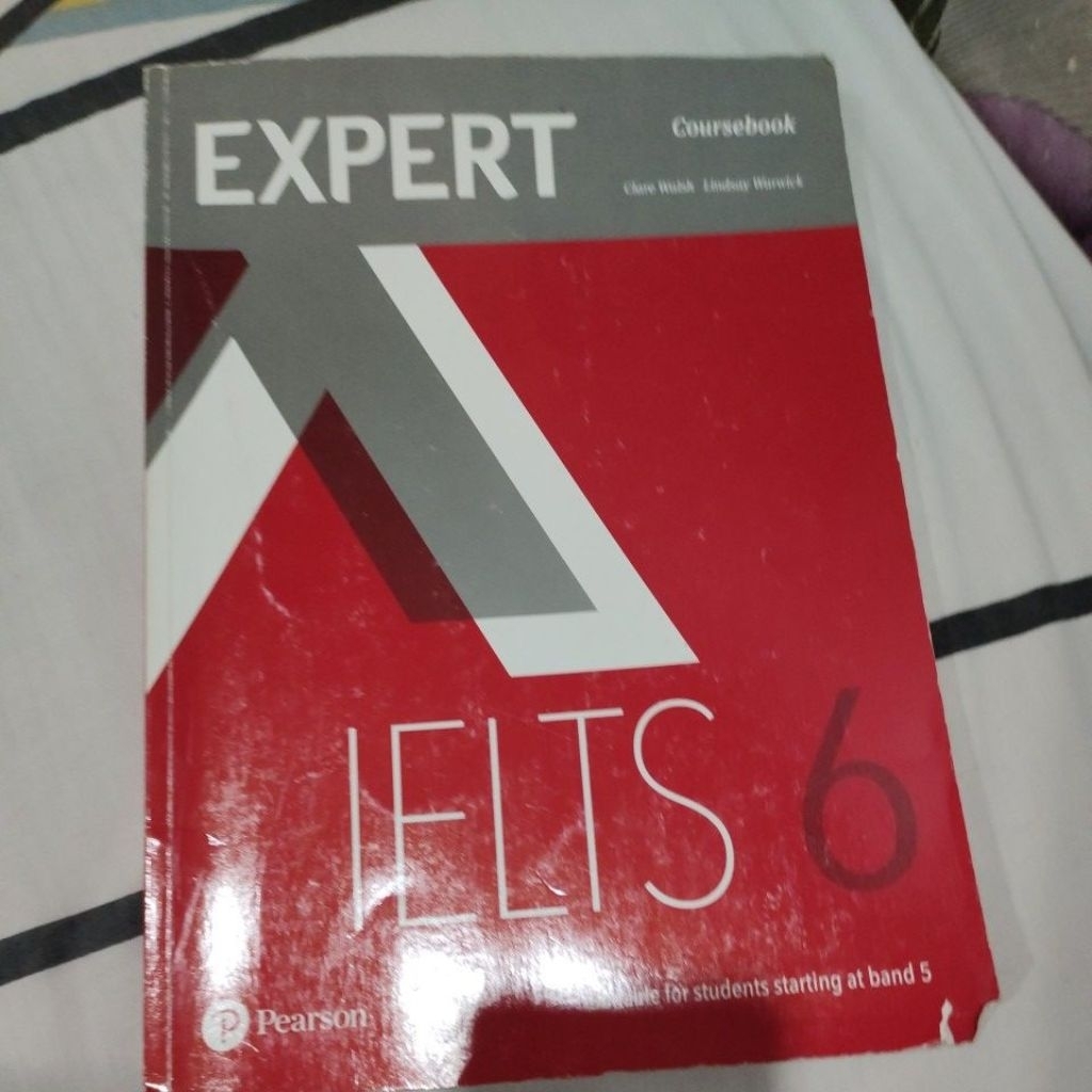 

Preloved buku IELTS 6 Expert Pearson