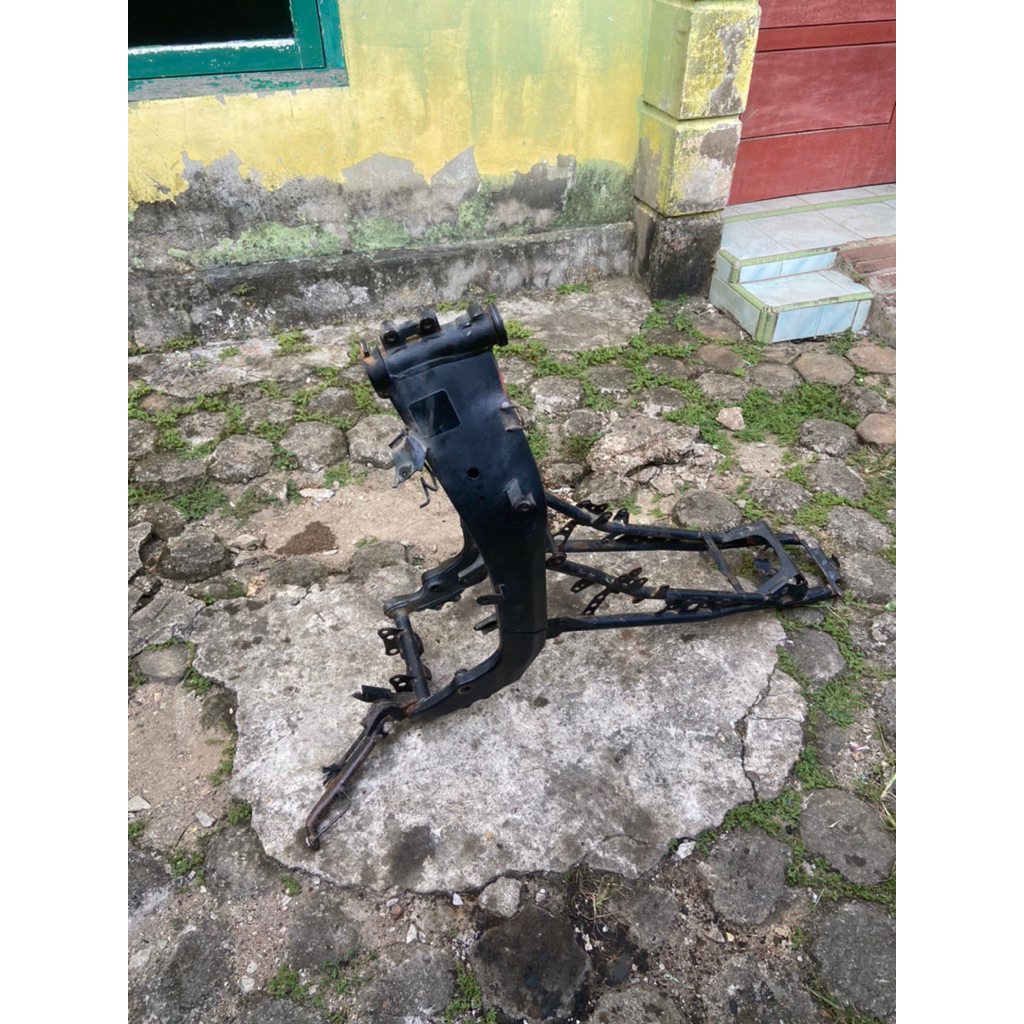 rangka krangka frame sasis batangan Yamaha r15 v2 original copotan