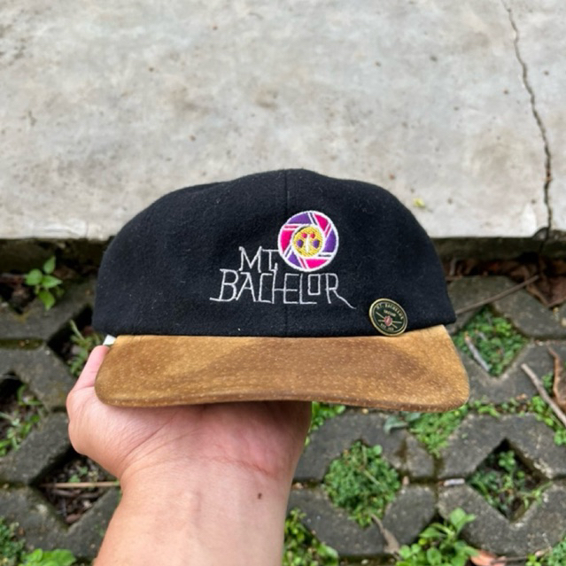 Vintage 90s Mt Bachelor Bend Oregon Strapback Hat