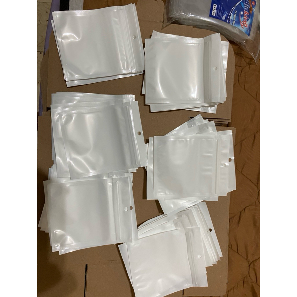 

Handpicked Preloved Ziplock Bag Plastic Plastik Zip Lock Kemasan