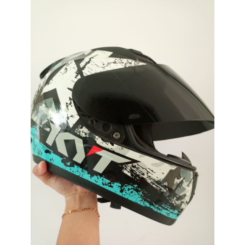 Helm kyt ori