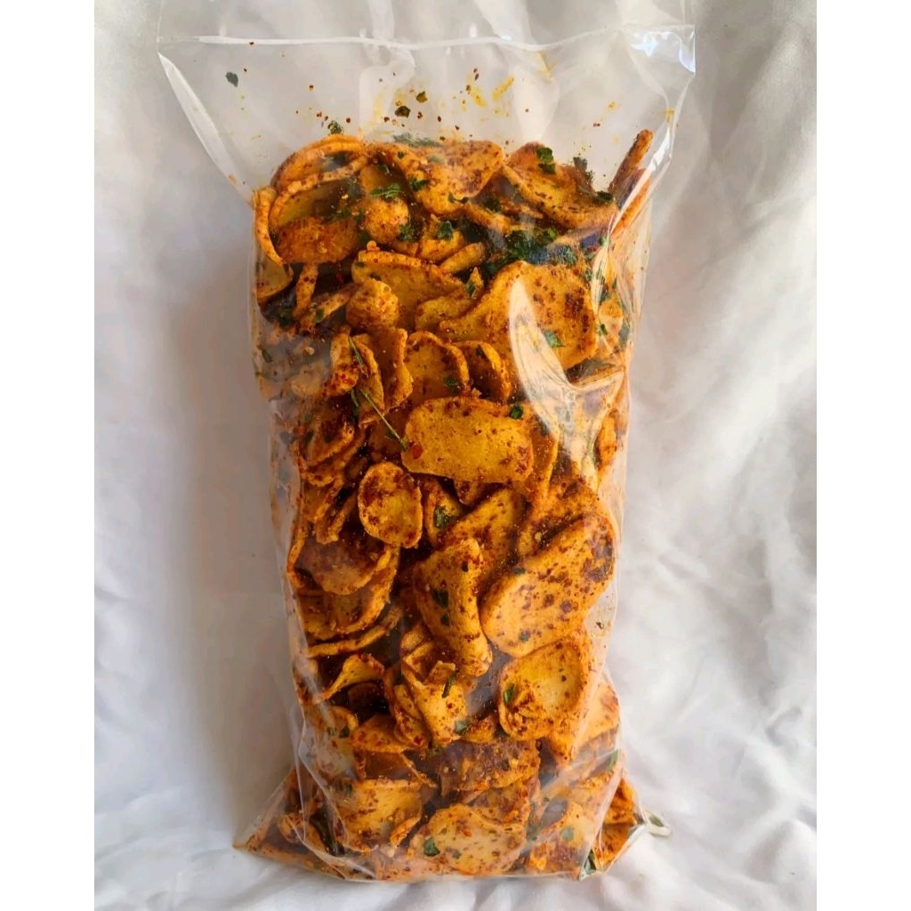 

Keripik Basreng Tipis Pedas Daun Jeruk Cemilan instan Bumbu Melimpah