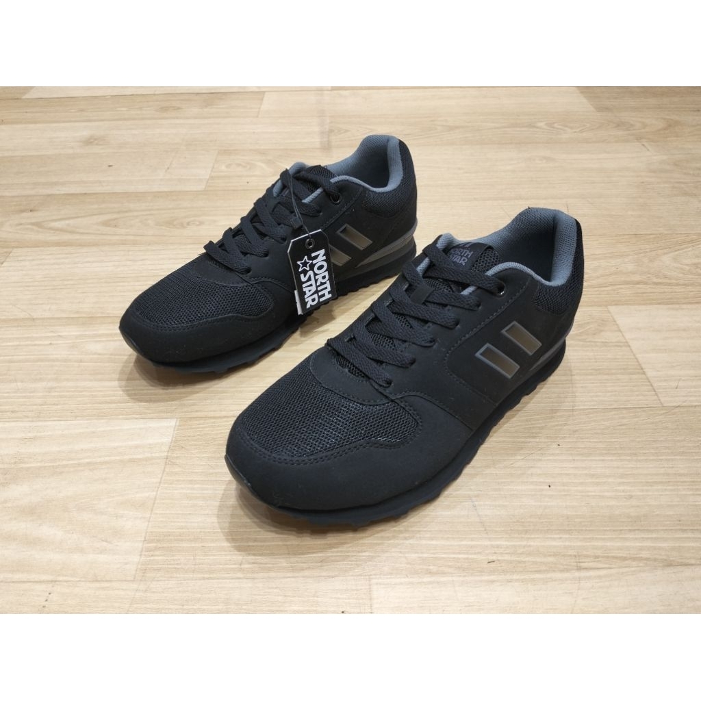 Sepatu Casual Pria Bata North Star Terbaru Sneakers Pria Bahan Sintetis Awet Warna Biru dan Hitam