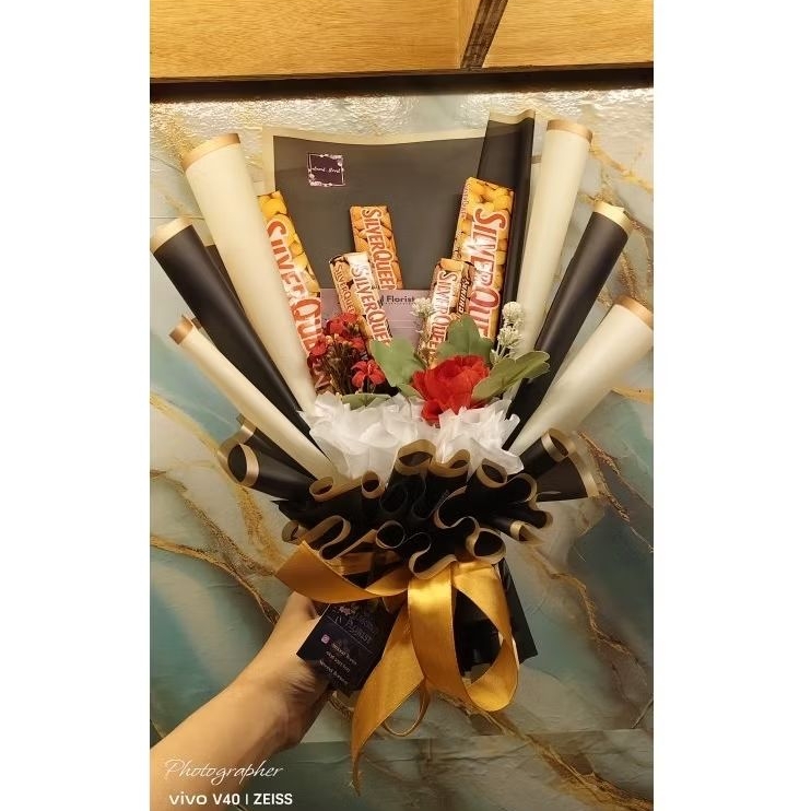 Promo Valentine ♡ Buket / bouquet Coklat silverqueen, buket wisuda buket cokelat buket mewah