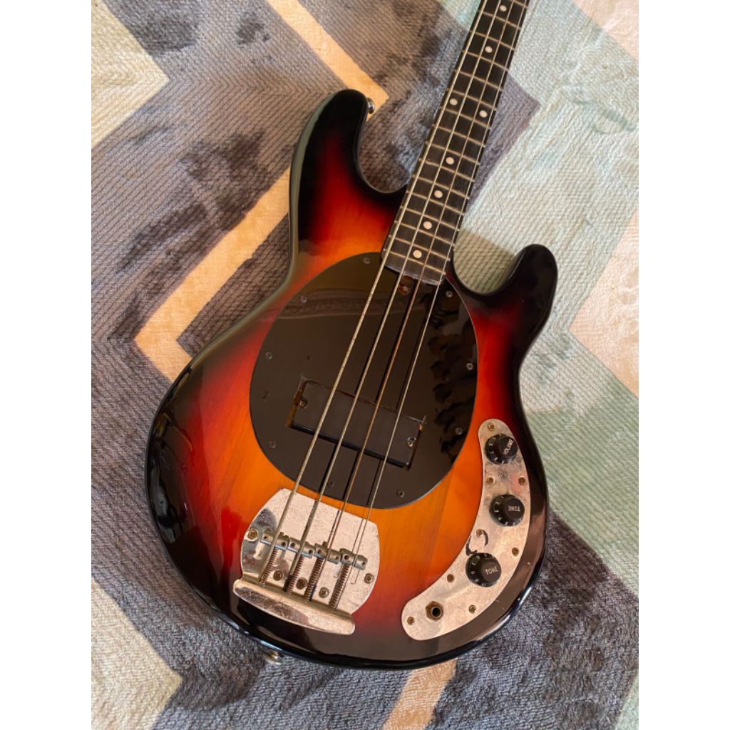 Bass Musicman sunbrust second custom