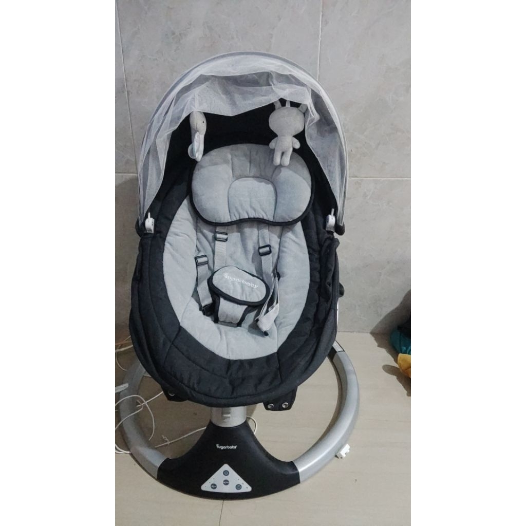 (Preloved) Sugar baby Swing Hug me