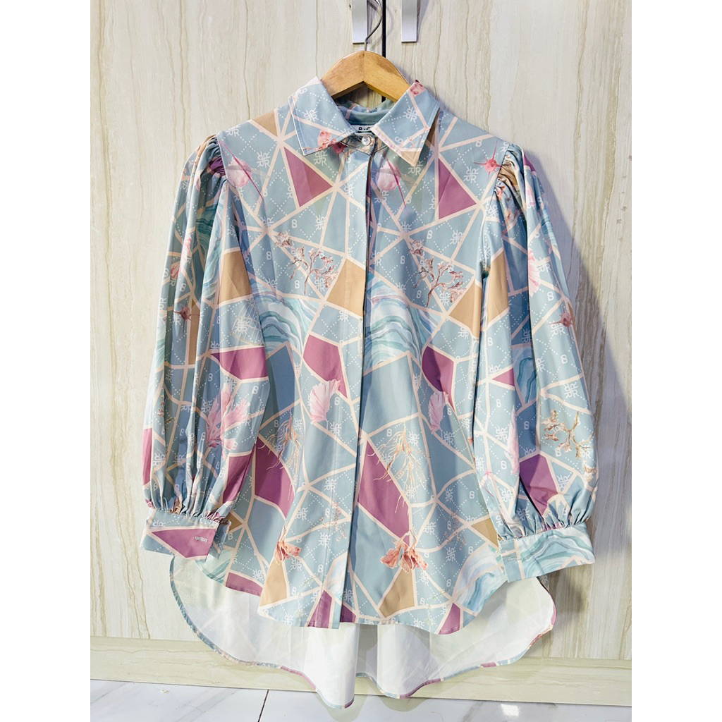 NEW AS IS ASTERA TOP BUTTONSCARVES x RIAMIRANDA Xanadu Series Buttonscarves