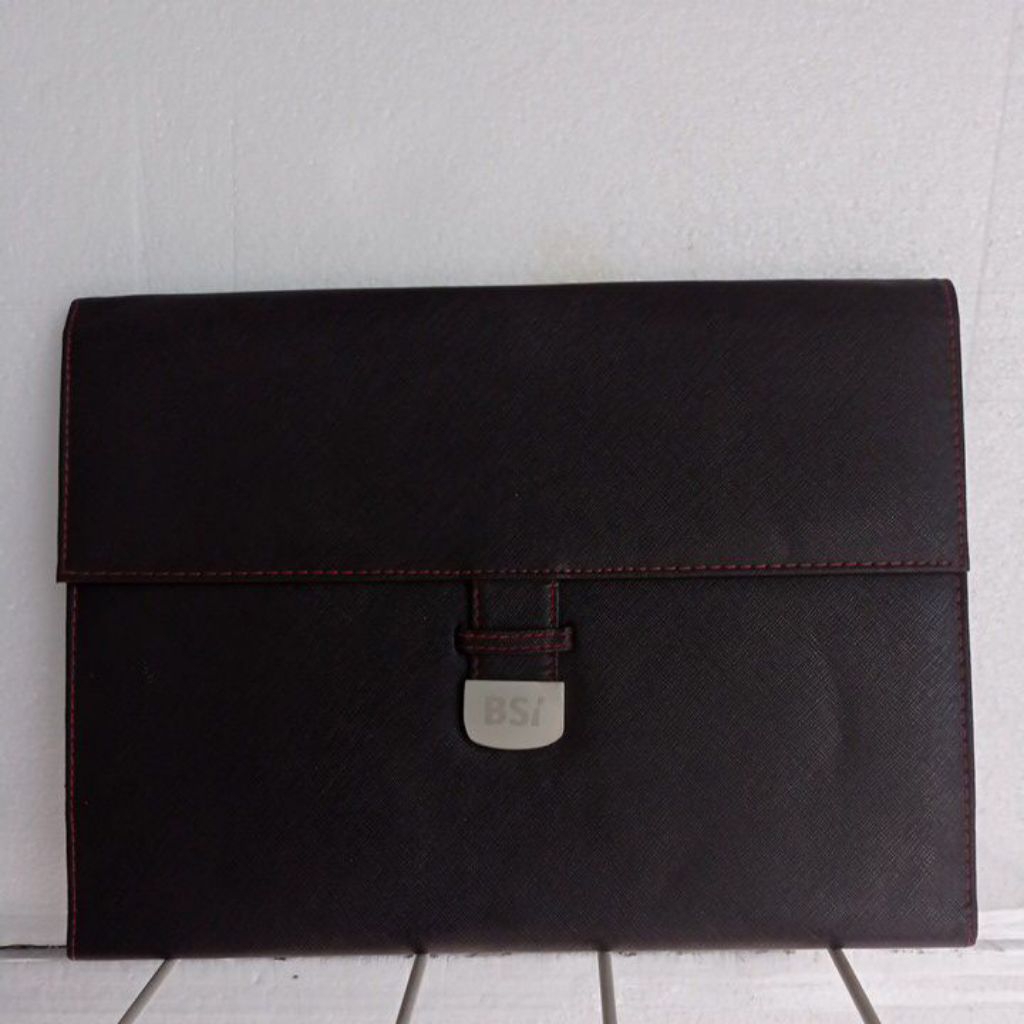 

BSI Tile Keeper-Map-alas-35,5cm-tinggi-26,5cm-preloved