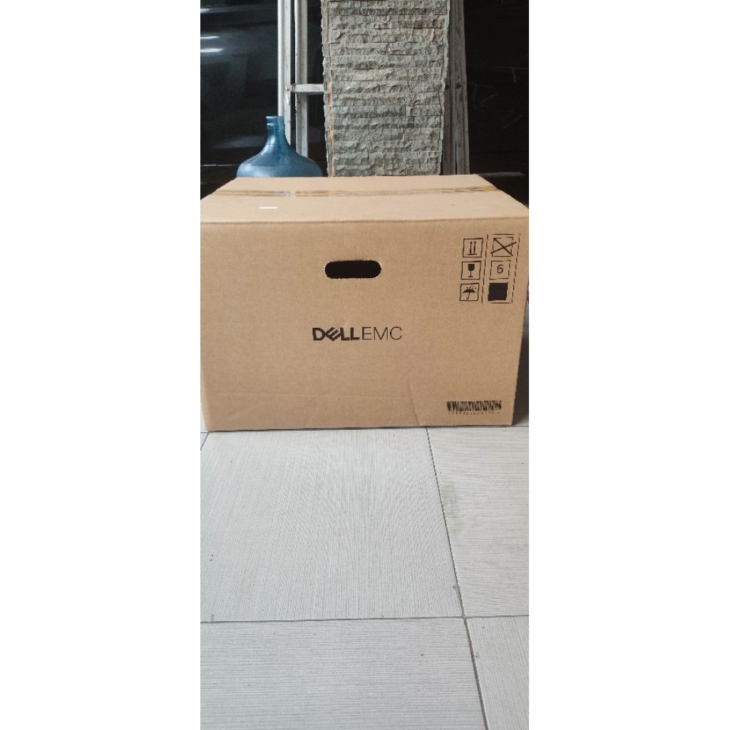 PC Server Dell Poweredge T150 T 150 | Xeon E-2324 8Gb Tower